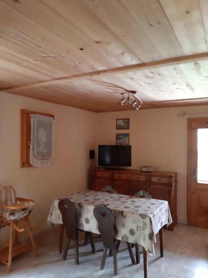 Le Chardon Bleu Appartamento Châtel